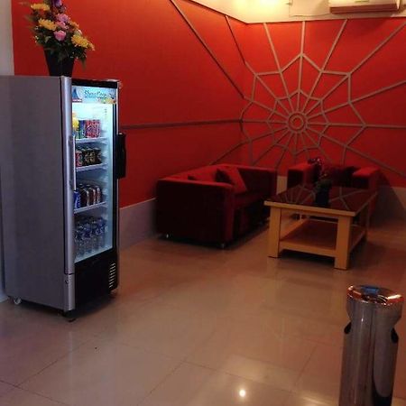 Wisma Asiatique Hotel Pekanbaru Eksteriør billede